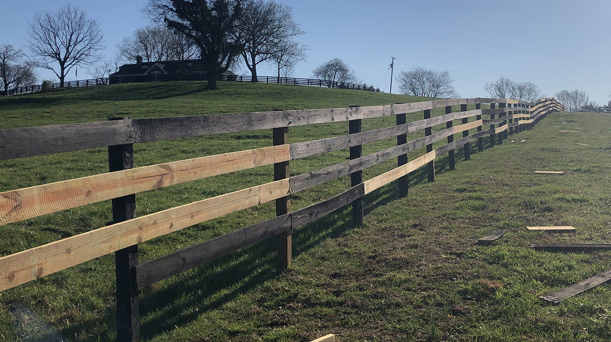 Fence Repair in Tennessee and Kentucky, Circle W