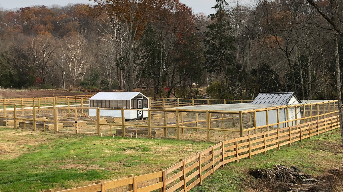 How Agricultural Wildlife Fencing Works. Circle W Fence Solutions, serving Tennessee and Kentucky